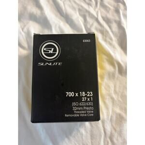 Sunlite 700 X 18-23 27 X 1 (ISO 622/630) 32mm Presta Threaded Valve